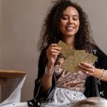 Mastering the Art of Tarot Card Reading